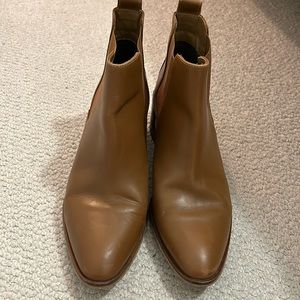 everlane booties